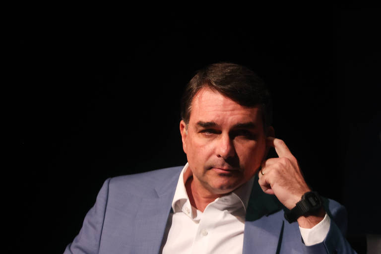 tse-nega-hacker-em-filiacao-de-flavio-bolsonaro-ao-missao