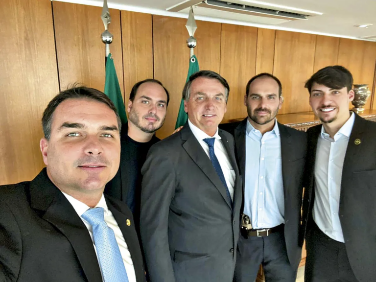 sobrenome-bolsonaro-bate-recorde-de-usos-nas-urnas-em-2026