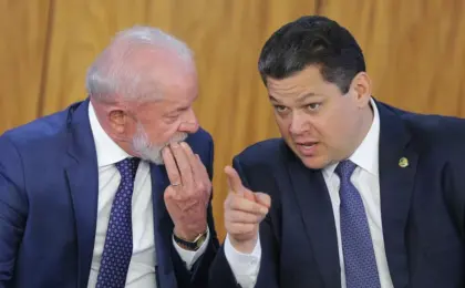 alcolumbre-libera-pec-sobre-fim-da-escala-6×1-apos-reuniao-com-lula