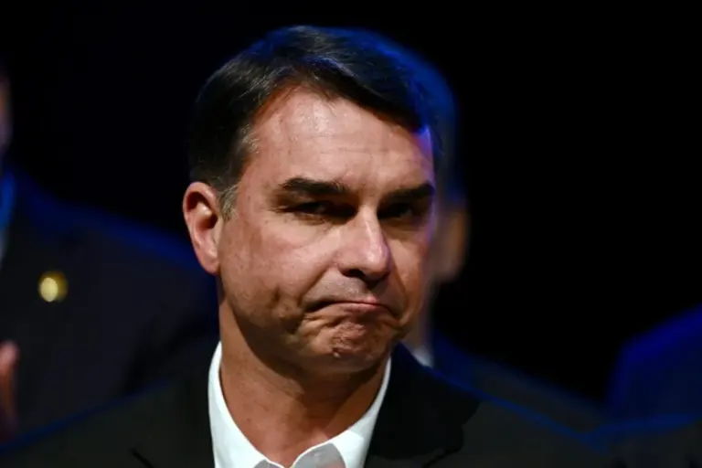 flavio-usa-video-mentiroso-para-reclamar-de-precos