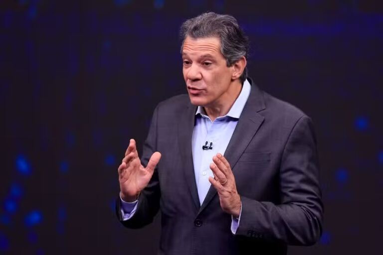 pm-diz-que-nao-viu-indicios-de-abordagem-ao-motorista-de-haddad