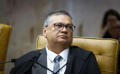 influenciador-bolsonarista-ameaca-dino:-“cuidado-com-atiradores”