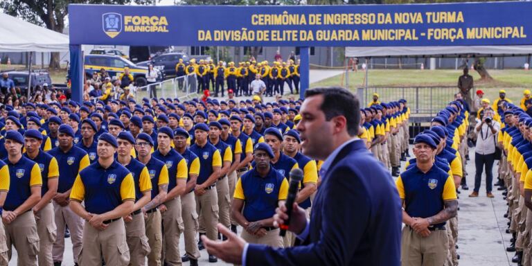 prefeitura-do-rio-inicia-formacao-de-323-novos-agentes-da-forca-municipal