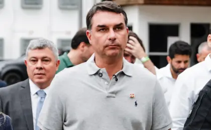 tse-sorteia-quem-vai-analisar-candidatura-de-flavio-bolsonaro
