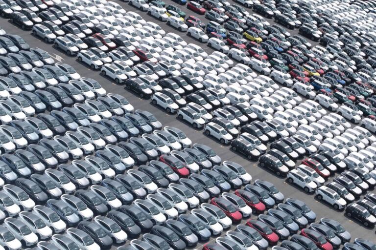 por-que-carros-chineses-vendem-em-todo-o-mundo,-exceto-no-pais