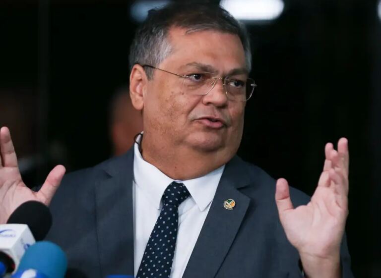 nao-ha-herois-do-jornalismo-na-cacada-a-flavio-dino.-por-moises-mendes