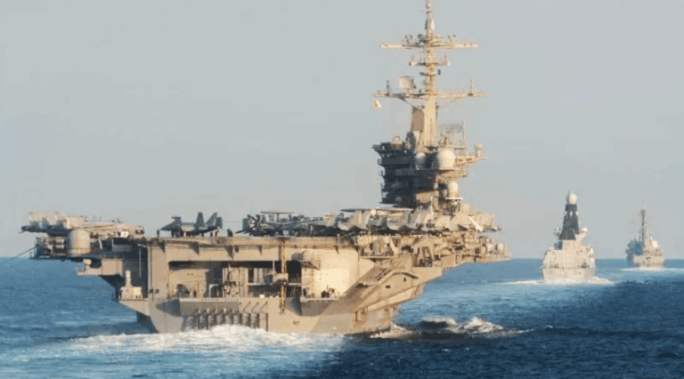 uss-lincoln-vive-tensao-apos-250-dias-no-mar-e-eua-enviam-substituto