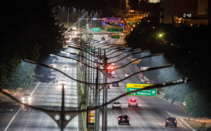 tj-sp-bloqueia-r$-1,02-bilhao-por-suspeitas-em-contrato-da-iluminacao-de-sao-paulo